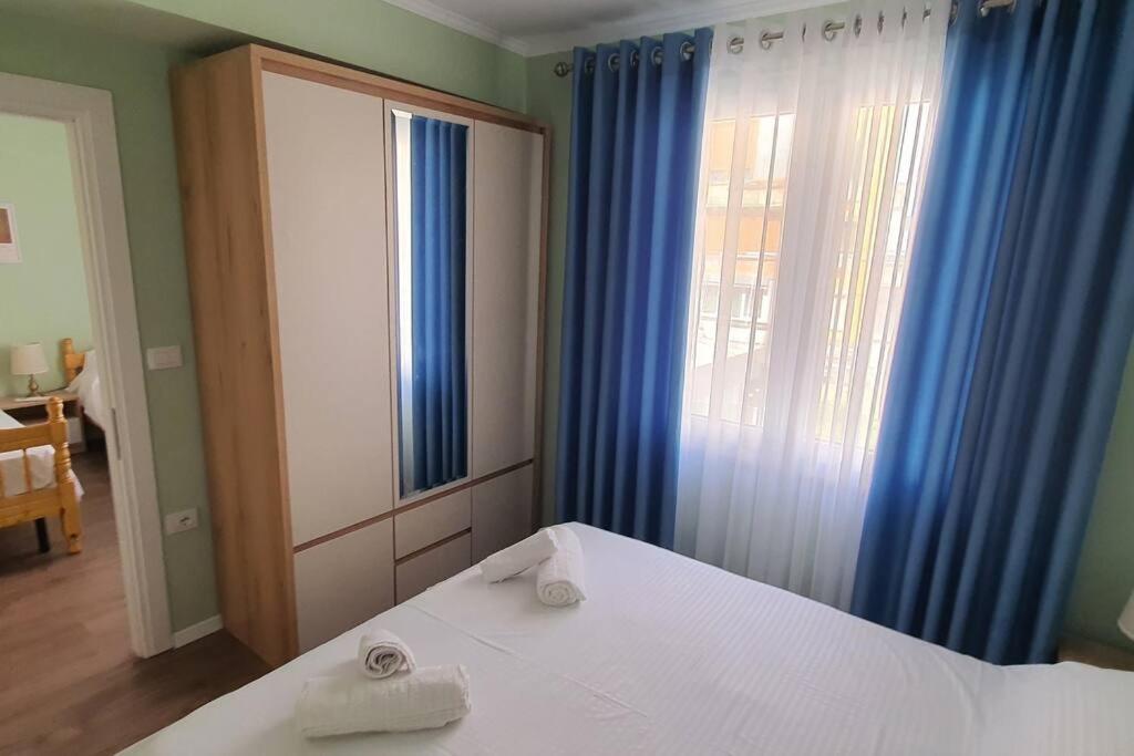 Center Apartment Тирана Экстерьер фото